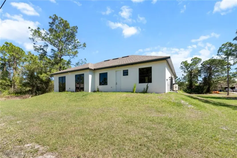 Picture of 1707 Mckinley Ave, Lehigh Acres FL 33972