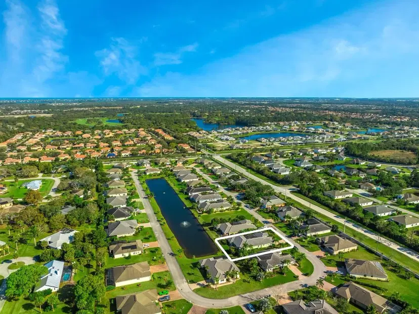 Picture of 5906 Brae Burn Cir, Vero Beach FL 32967