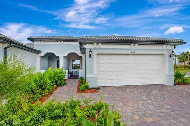 Picture of 16725 Rolling Rock Blvd, Alva FL 33920