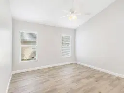 Picture of 1286 SW 15Th Ave, Vero Beach, FL 32968