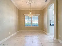 Picture of 715 Vistana Cir 40, Naples, FL 34119