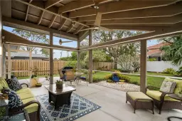 Picture of 668 95Th Ave N, Naples, FL 34108