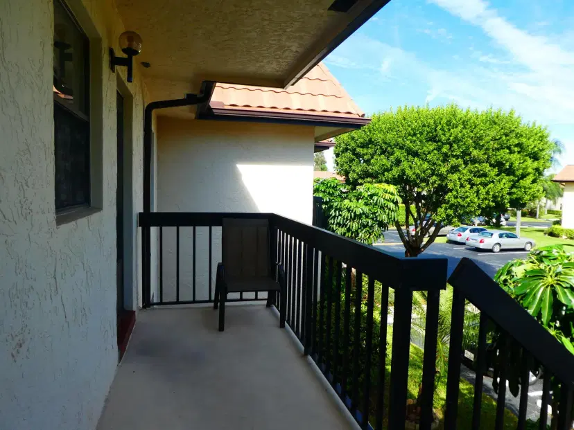 Picture of 7269 Golf Colony Court 204, Lake Worth FL 33467