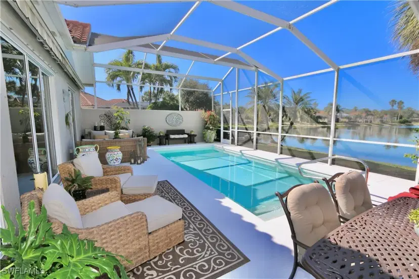 Picture of 5495 Freeport Ln, Naples FL 34119