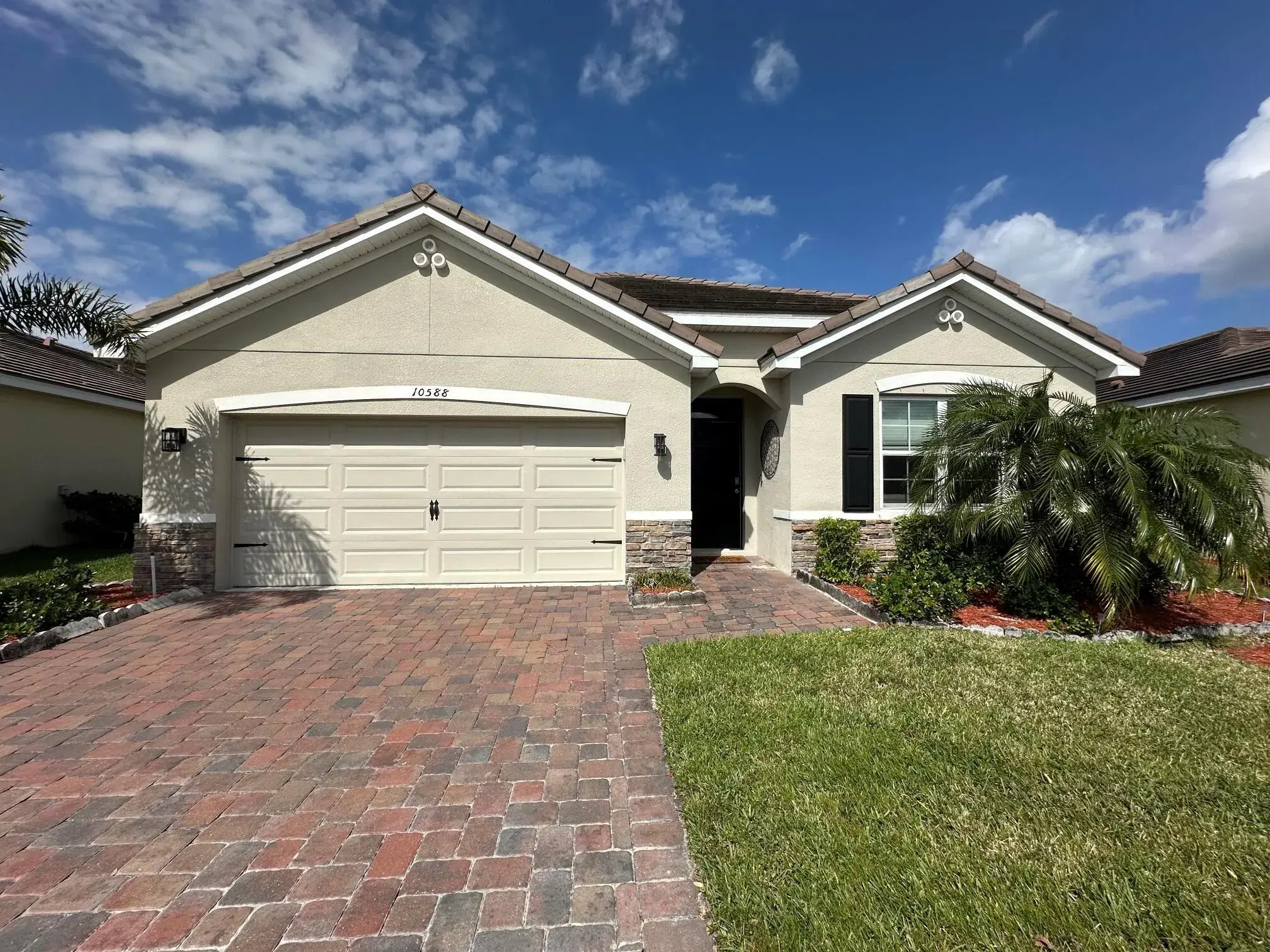 Picture of 10588 SW Toren Way, Port St Lucie, FL 34987