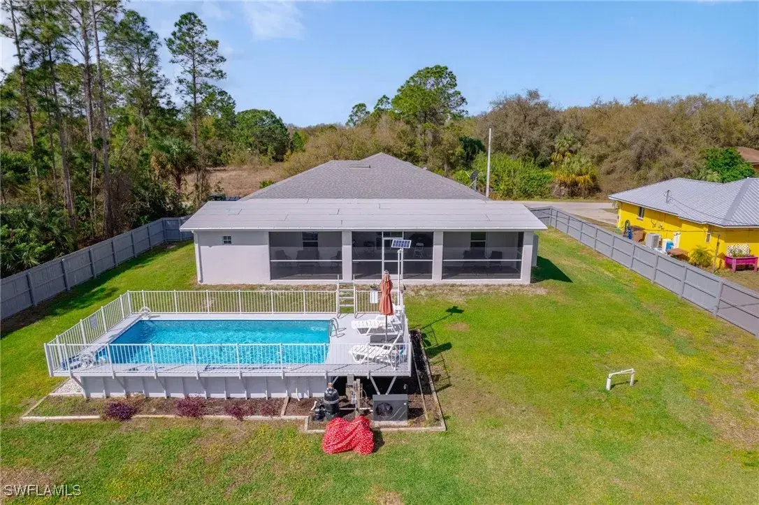 Picture of 1908 Wellington Ave, Lehigh Acres, FL 33972