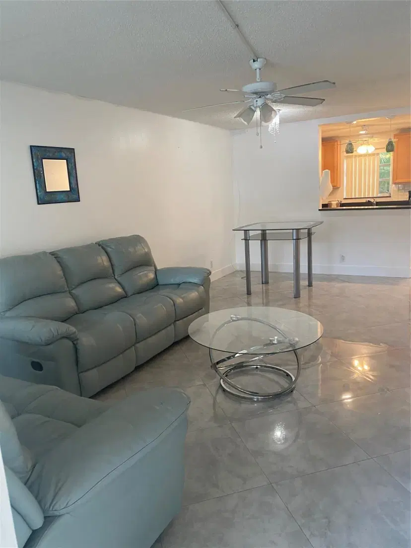 Picture of 5383 SW 40Th Ave 103, Fort Lauderdale FL 33314