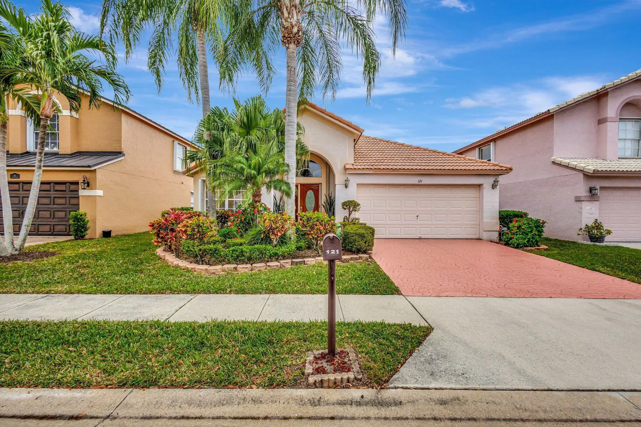 Picture of 121 Egret Drive, Jupiter, FL 33458