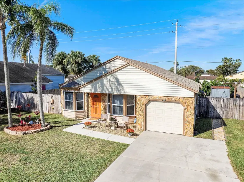 Picture of 831 SW 135Th Way, Davie FL 33325