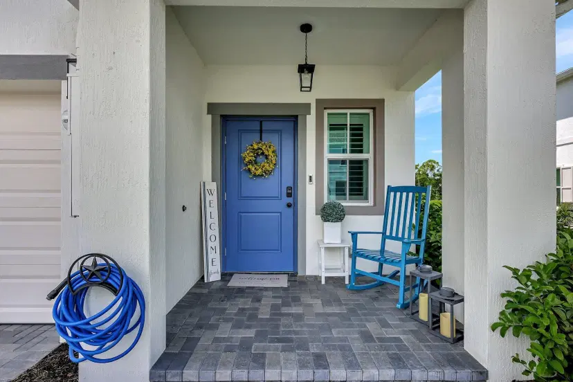 Picture of 650 NE Waters Edge Lane, Port St Lucie FL 34983