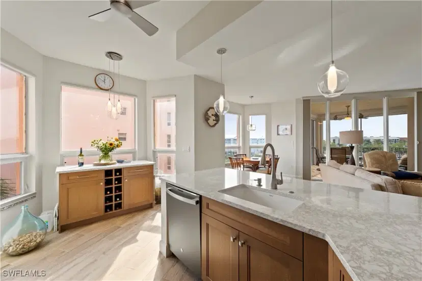 Picture of 150 Lenell Rd 401, Fort Myers Beach FL 33931