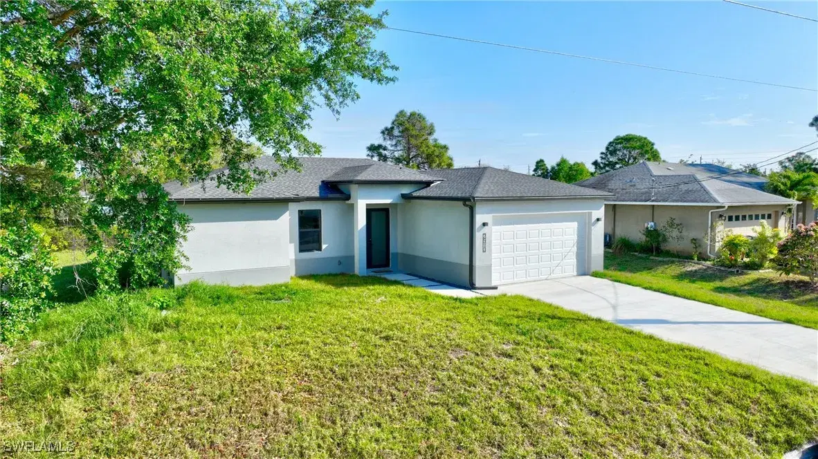Picture of 2510 45Th St W, Lehigh Acres, FL 33971