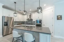 Picture of 6758 Pennyroyal Dr, Naples, FL 34114