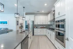 Picture of 6758 Pennyroyal Dr, Naples, FL 34114