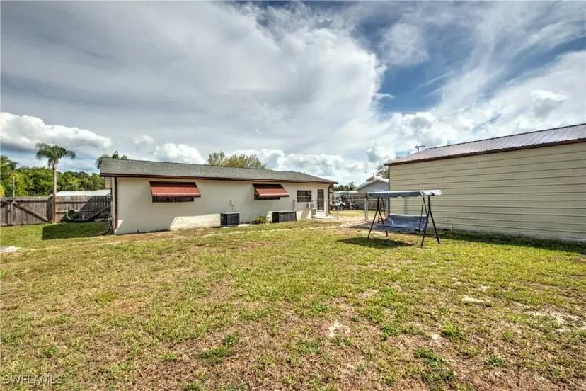 Picture of 317 Schoolside Dr, Lehigh Acres FL 33936