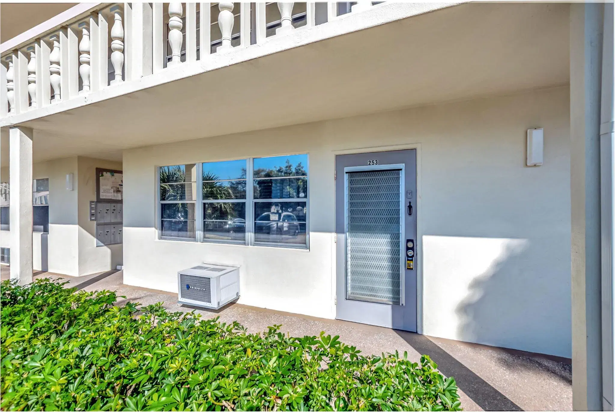 Picture of 253 Newport P, Deerfield Beach, FL 33442