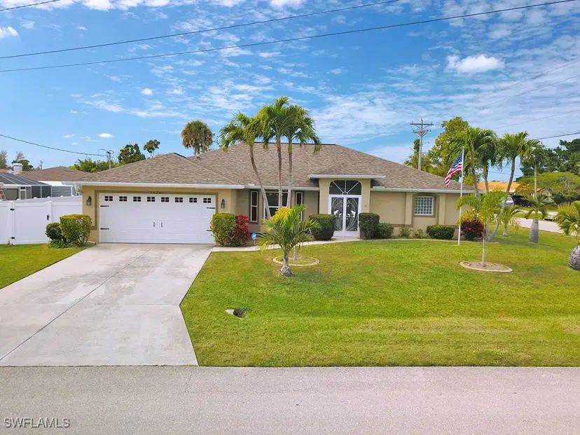 Picture of 3420 SE 5Th Pl, Cape Coral FL 33904
