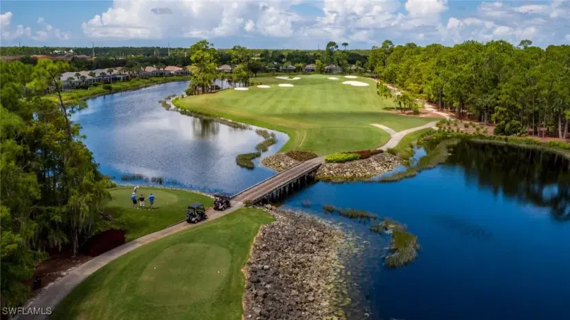 Picture of 8259 Parkstone Pl 203, Naples FL 34120