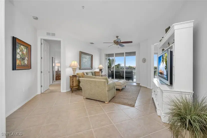 Picture of 12029 Covent Garden CT 2501, Naples FL 34120