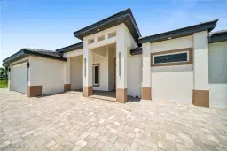 Picture of 35 NE 5Th Ter, Cape Coral, FL 33909