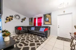 Picture of 401 NE Mainsail Street, Port St Lucie, FL 34983