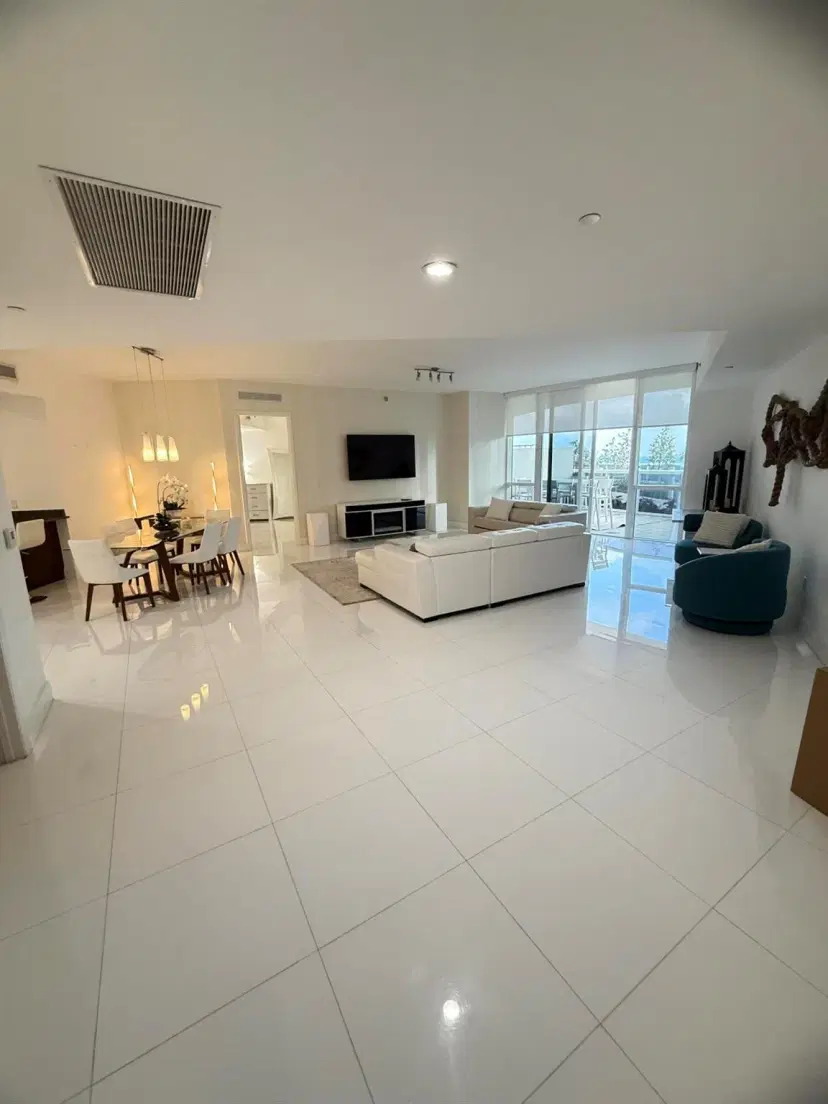 Picture of 15811 Collins Avenue 407, Sunny Isles Beach FL 33160