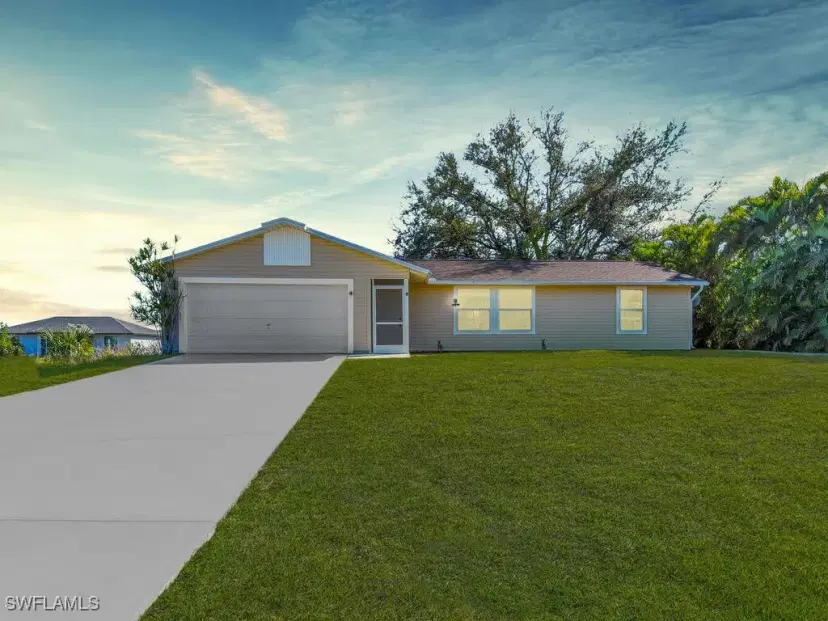 Picture of 302 NW 5Th Ter, Cape Coral FL 33993