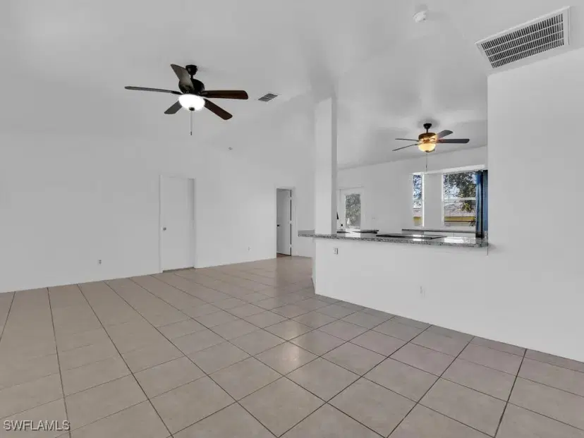 Picture of 302 NW 5Th Ter, Cape Coral FL 33993