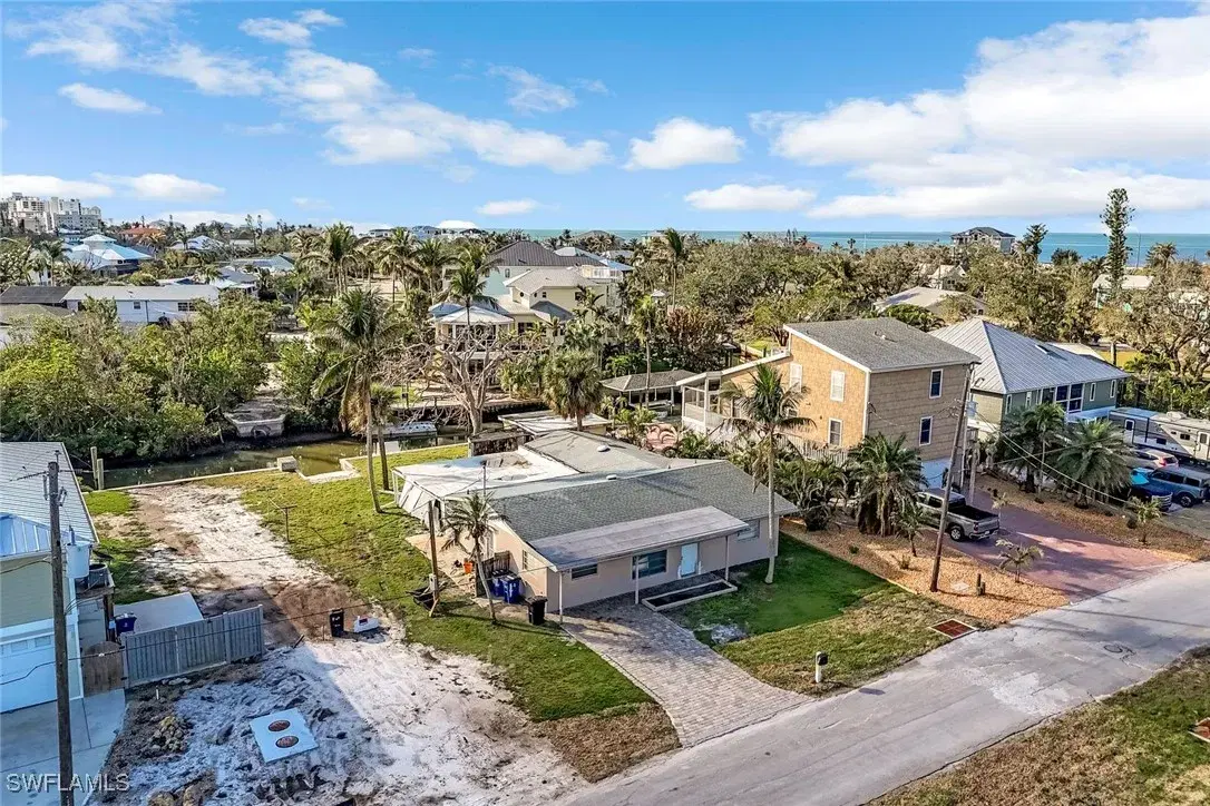Picture of 260 Sterling Ave, Fort Myers Beach, FL 33931