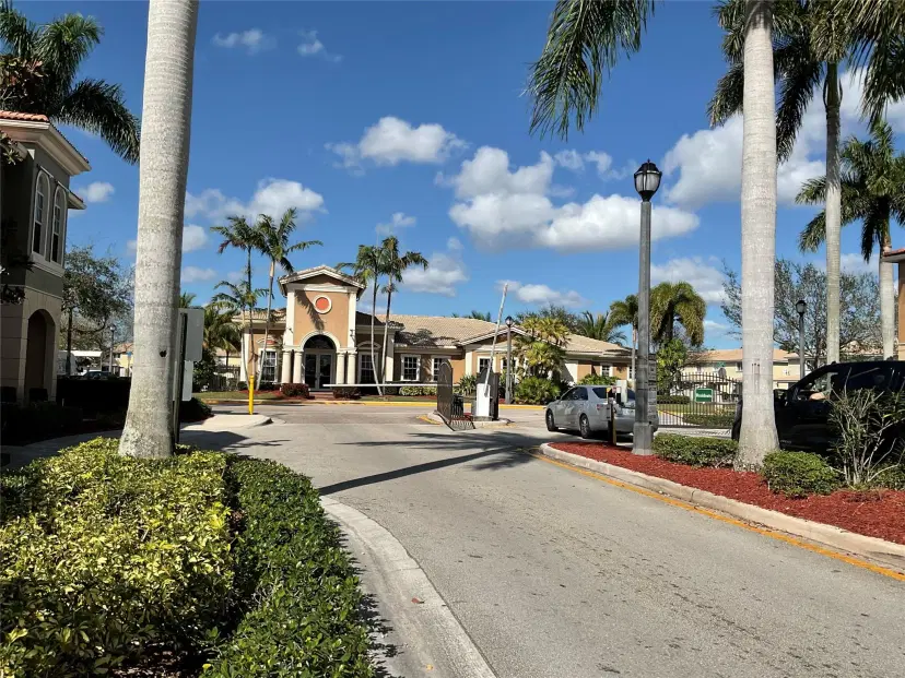 Picture of 9093 Chambers St 9093, Tamarac FL 33321