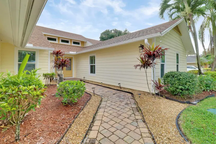 Picture of 939 NE Juniper Place, Jensen Beach FL 34957
