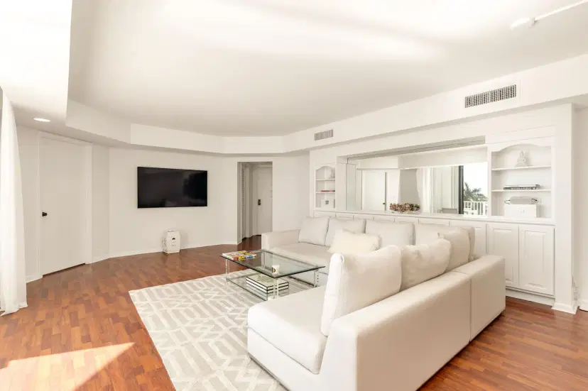 Picture of 2860 S Ocean Boulevard 511, Palm Beach FL 33480