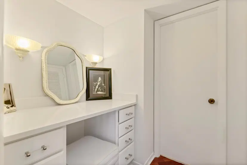 Picture of 2860 S Ocean Boulevard 511, Palm Beach FL 33480