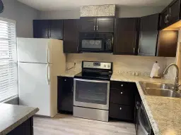 Picture of 553 Covered Bridge Boulevard 553, Lake Worth, FL 33467