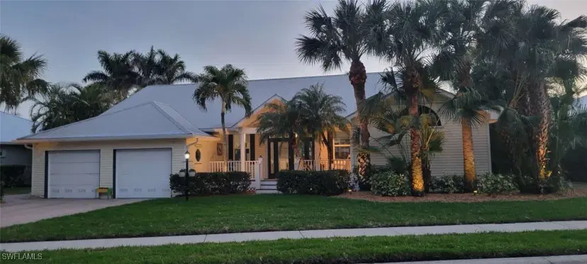 Picture of 12565 Coconut Creek Ct, Fort Myers FL 33908
