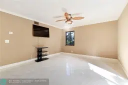 Picture of 2335 SW 22Nd Avenue 104, Delray Beach, FL 33445