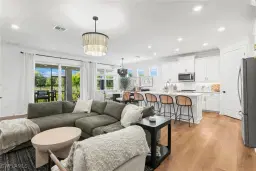 Picture of 528 Polihale Way, Naples, FL 34114