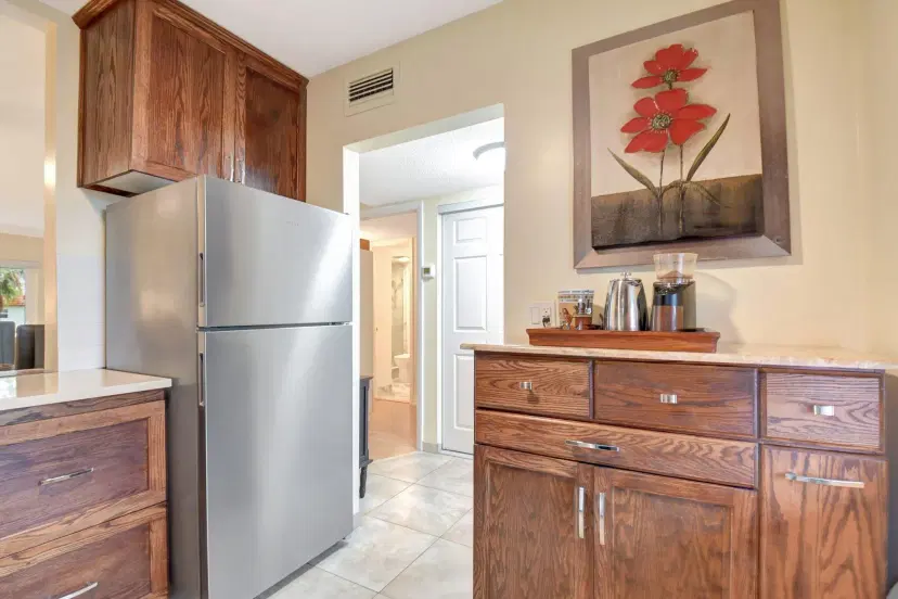 Picture of 22 Abbey Lane 208, Delray Beach FL 33446