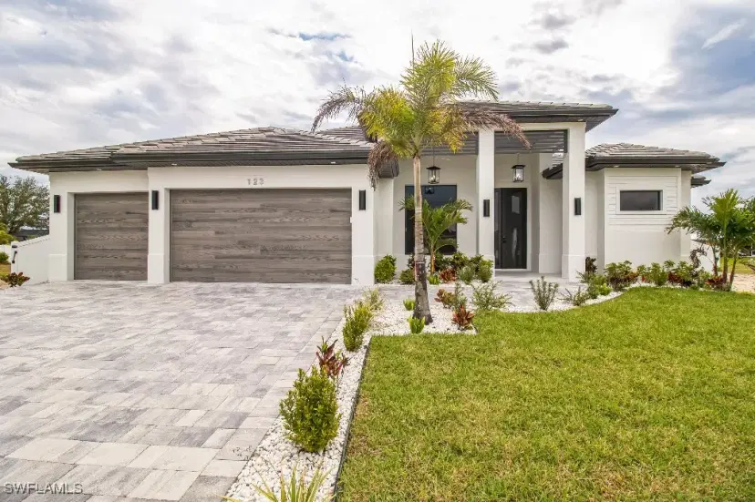 Picture of 123 SW 35Th Ave, Cape Coral FL 33991