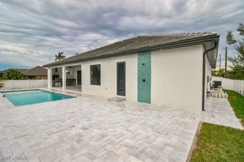 Picture of 123 SW 35Th Ave, Cape Coral FL 33991