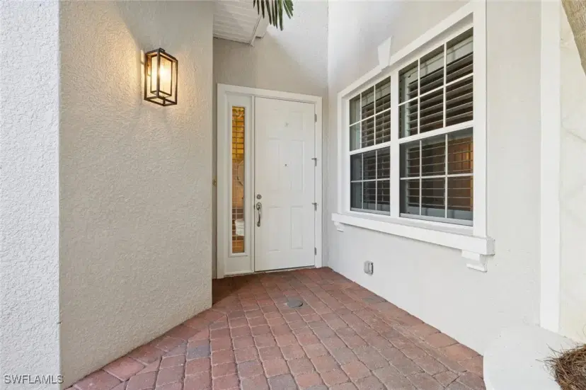 Picture of 7168 Lemuria Cir 1701, Naples FL 34109