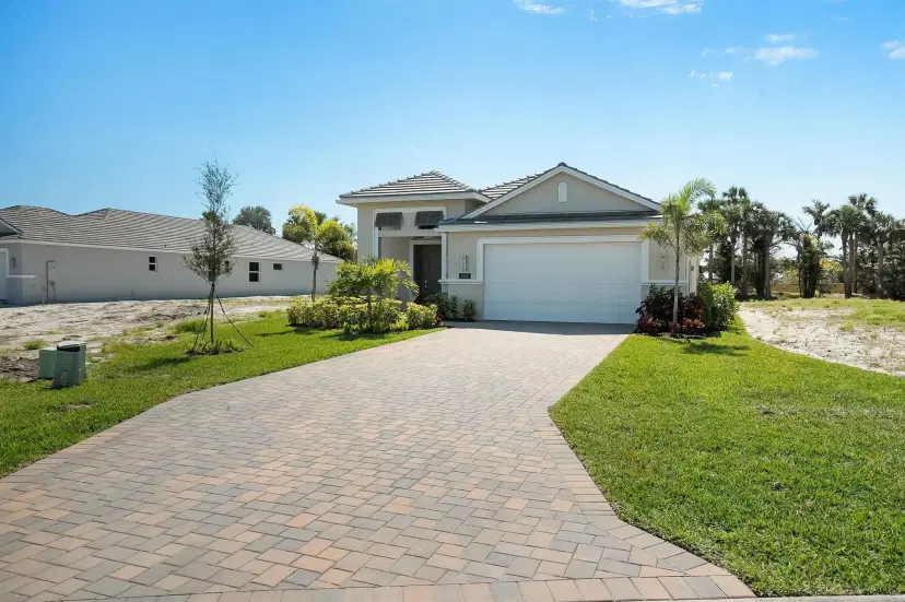 Picture of 2151 Falls Circle, Vero Beach FL 32967