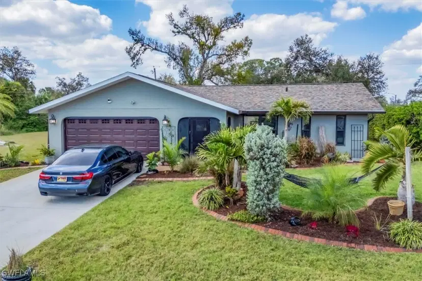 Picture of 2082 Broad Ranch Dr, Port Charlotte FL 33948