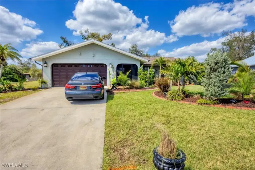 Picture of 2082 Broad Ranch Dr, Port Charlotte FL 33948