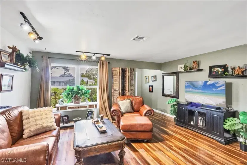 Picture of 2082 Broad Ranch Dr, Port Charlotte FL 33948