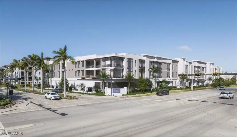 Picture of 233 12Th St S 203, Naples FL 34102