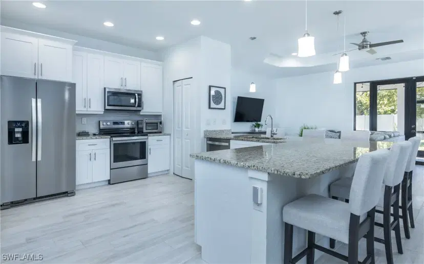 Picture of 1129 SW 19Th Ave, Cape Coral FL 33991