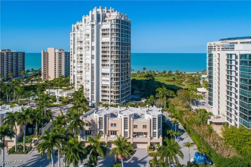 Picture of 4021 Gulf Shore Blvd N 304, Naples FL 34103