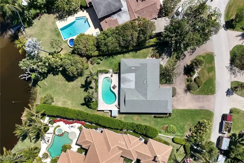 Picture of 645 Bougainvillea Rd, Naples FL 34102