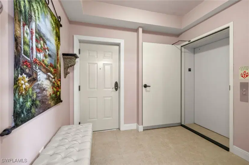 Picture of 2743 1St St 2404, Fort Myers FL 33916